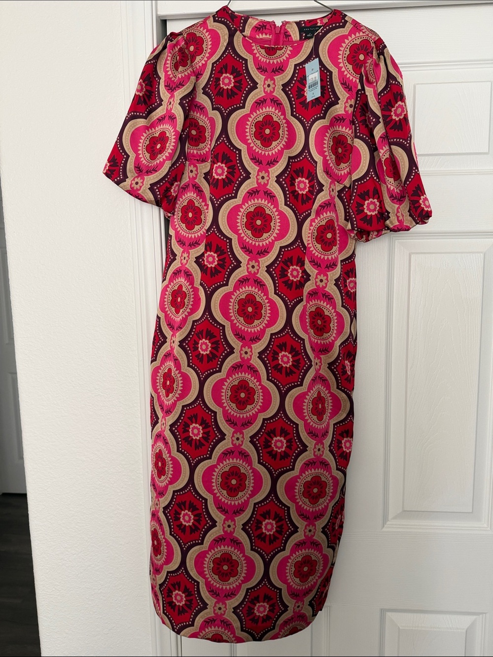 Ann Taylor Pink and Red Medallion Midi Dress with Puff Sleeves
